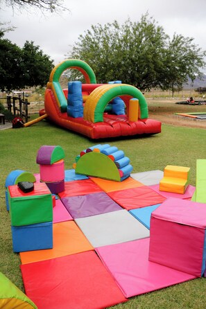 Children's play area - outdoor