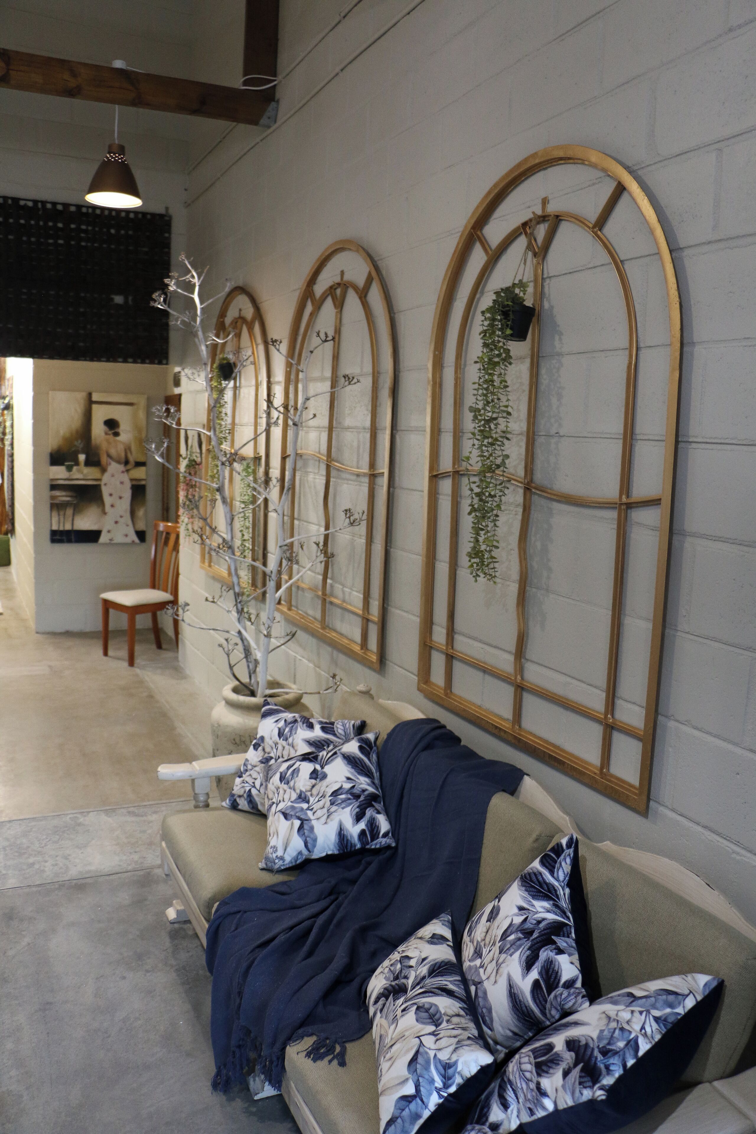 ラグジュアリー ダブルルーム | リビング エリア | 39 インチのテレビ (衛星放送視聴可)