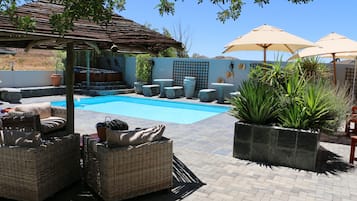 Outdoor pool, pool umbrellas