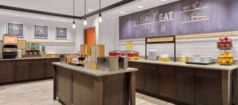 แฮมป์ตัน อินน์แอนด์สวีทส์ โคลัมบัส สกีโอโตดาวน์ส