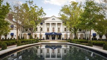 Bagian depan properti