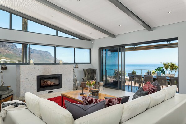 Luxury-Haus, 5 Schlafzimmer (Hely Horizon) | Wohnbereich