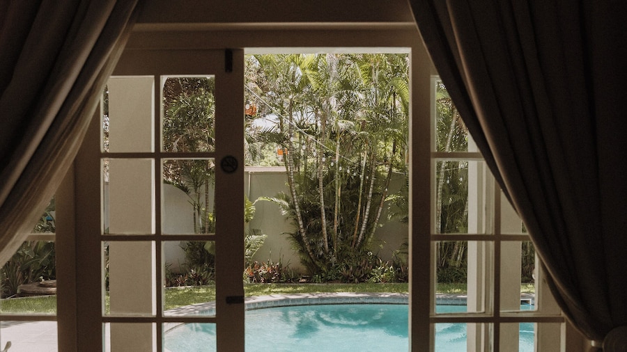 Caza Beach Guesthouse