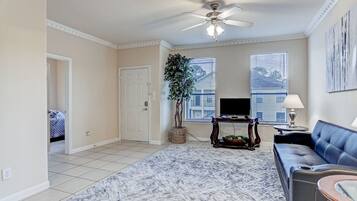 Kondominium Superior, 3 kamar tidur | Area keluarga | TV layar datar