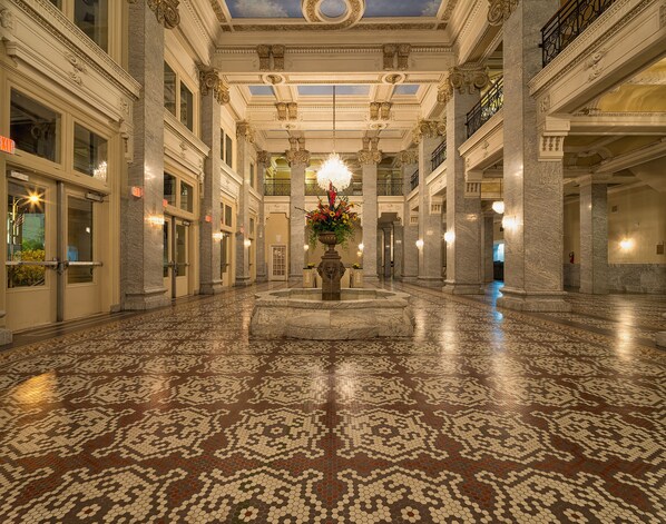 Sala de estar en el lobby