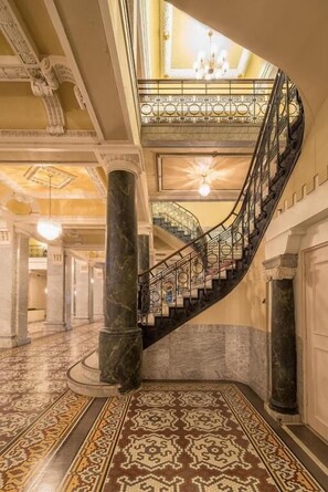 Interior - Hotel Bentley (Alexandria)