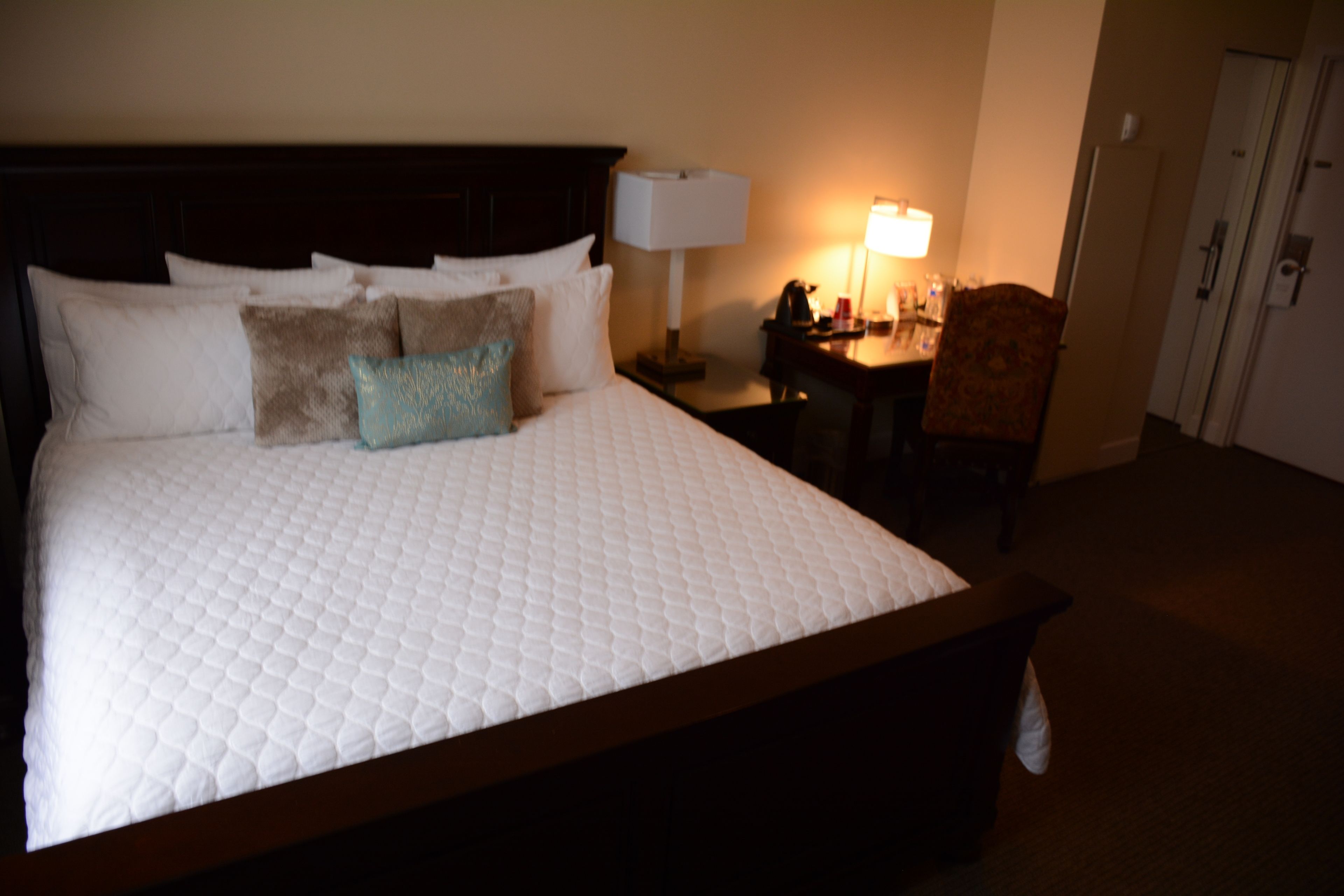 premium bedding, desk, soundproofing, free wifi