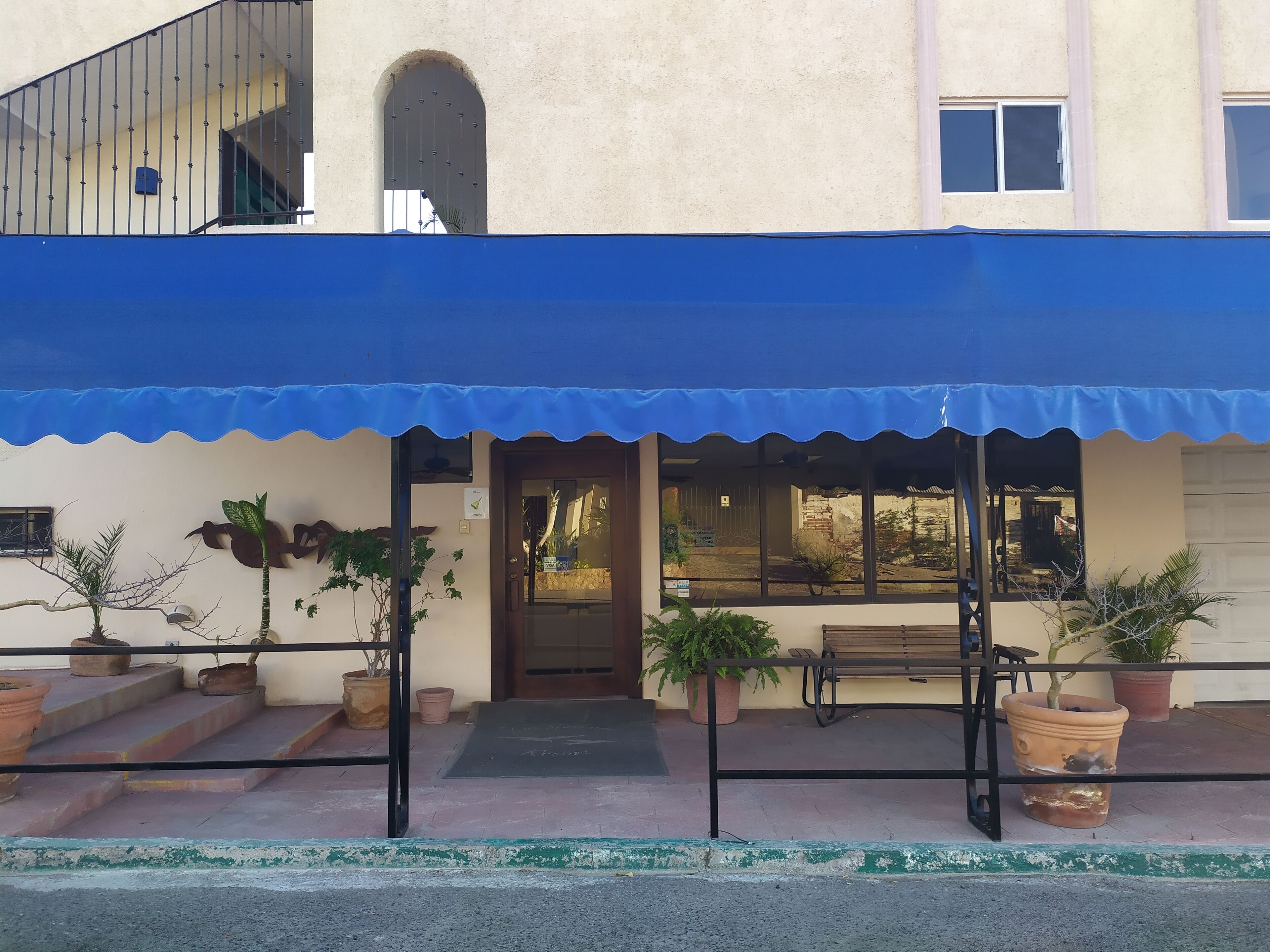 Façana frontal de l'allotjament