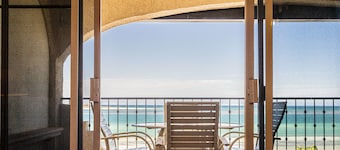 Las Gaviotas Resort