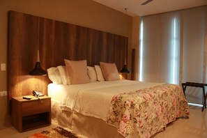 Junior Suite | Minibar, in-room safe, desk, free WiFi - Hotel Santorini Loft (Montería)