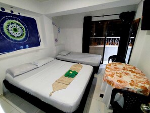 Rollaway beds, free WiFi, bed sheets - Hotel Lord Star Cali (Cali)