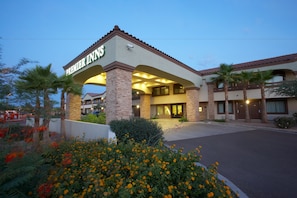 Front of property - Premier Inns Tolleson (Tolleson)