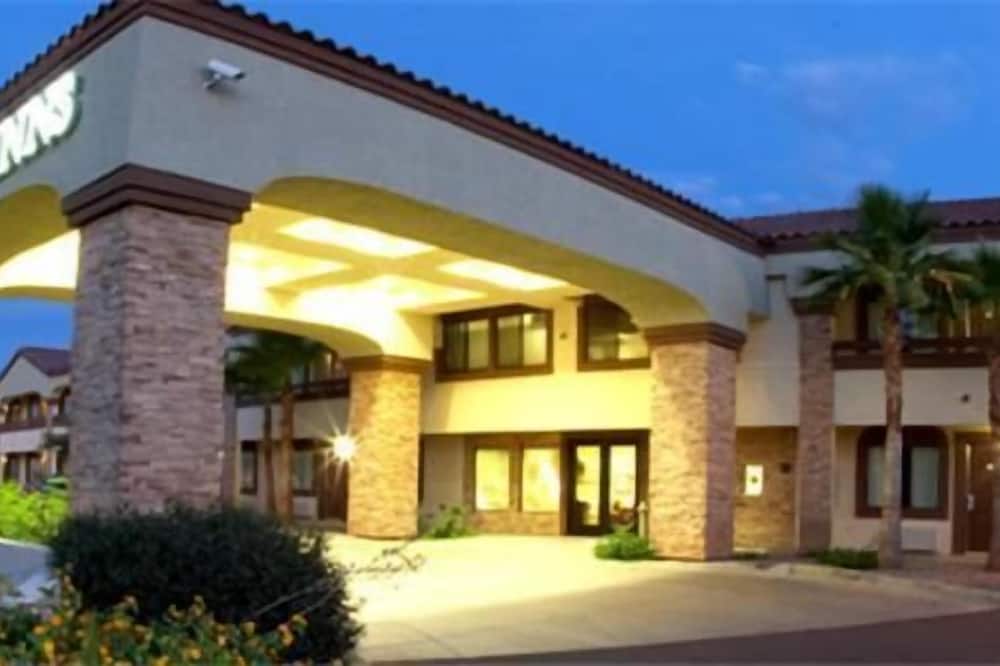 Premier Inns Tolleson