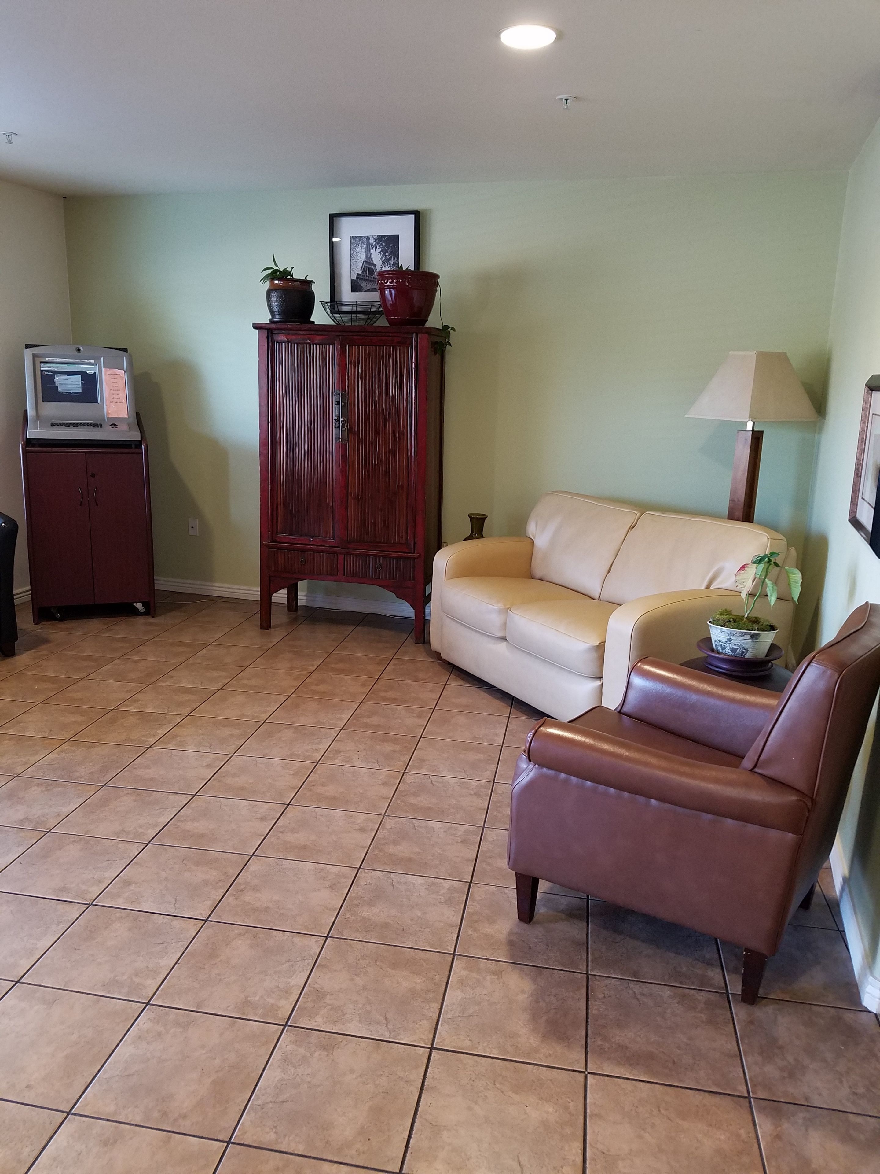 Photo - Premier Inns Tolleson