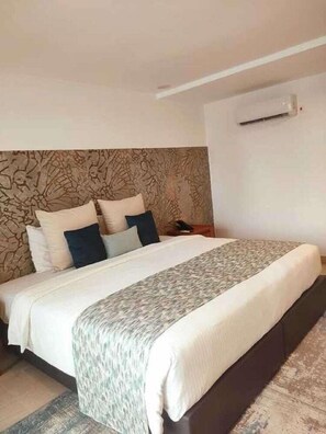 Room - Bamburi Beach Hotel (Mombasa)