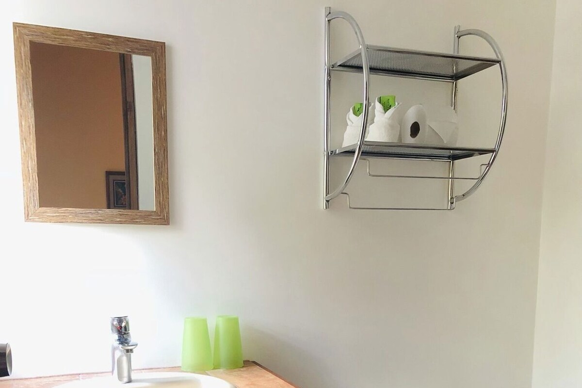 Bathroom | Shower, rainfall showerhead, towels