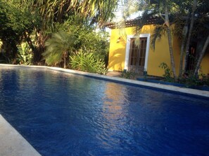 Piscine extérieure