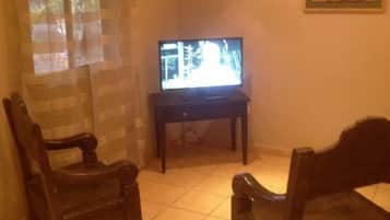 Departamento, vista al jardín | Servicios de la habitación