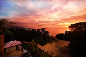 Quang cảnh nhìn từ nơi lưu trú