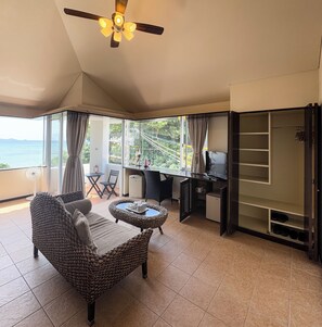 Deluxe Quadruple Room, Balcony, Ocean View | Blackout drapes, WiFi, bed sheets - Sky Ocean - Ishigaki Eco-Resort - Newly Renovated (Ishigaki)