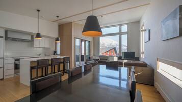 House, 3 Bedrooms | Living area | LCD TV, DVD player