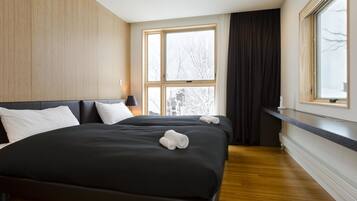 House, 3 Bedrooms | 3 bedrooms, desk, iron/ironing board, rollaway beds