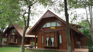 Log Home | Vista desde la habitación