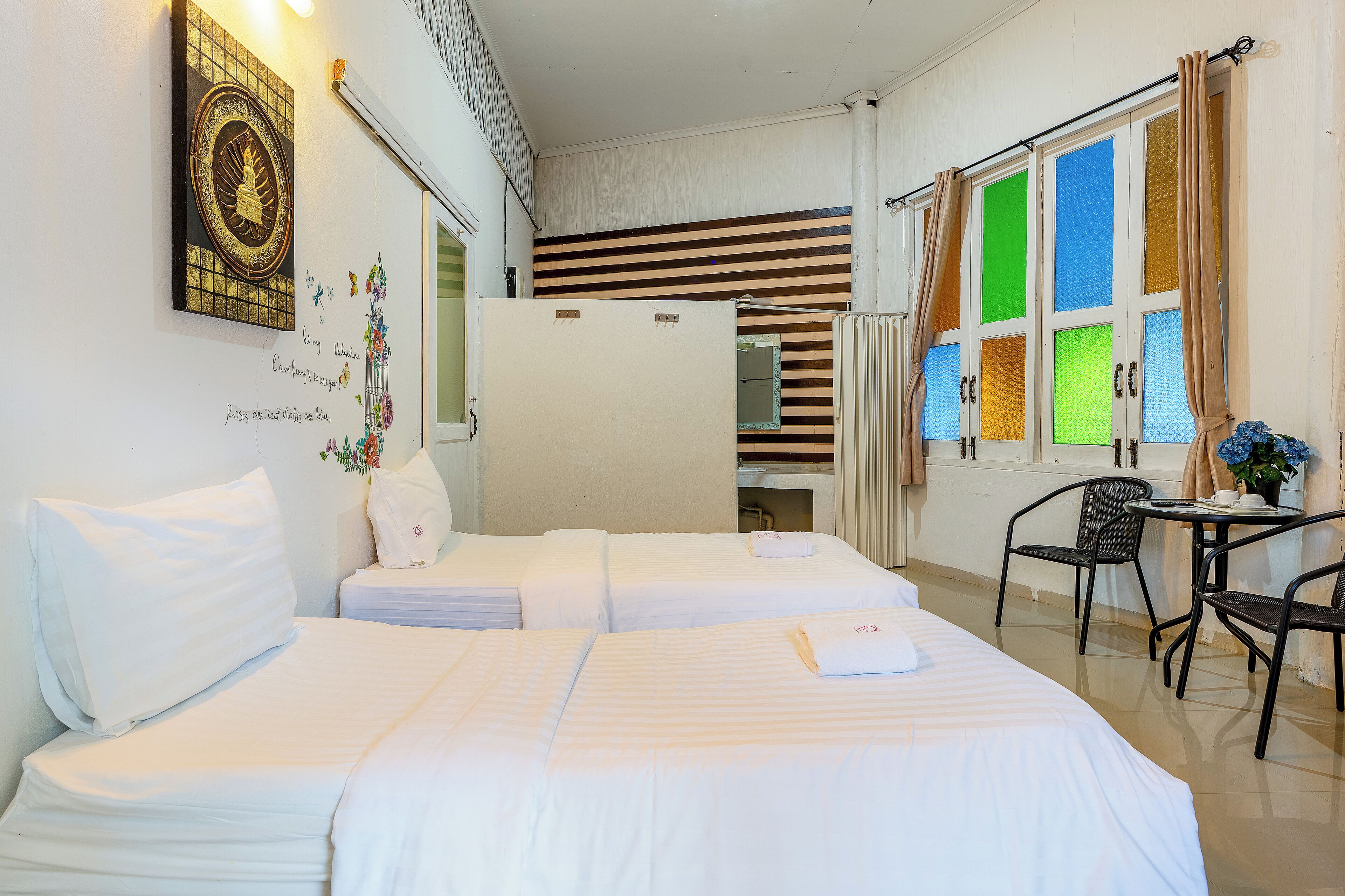 Deluxe Twin Room | Free WiFi, bed sheets