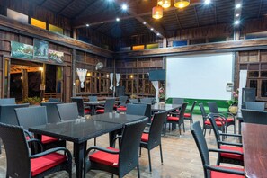 Daily English breakfast (THB 150 per person)