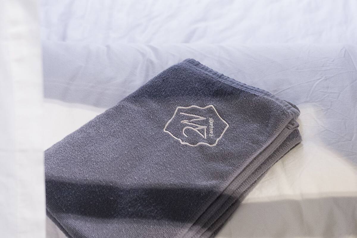 8 Beds Private Capsule Dormitory | Free WiFi, bed sheets