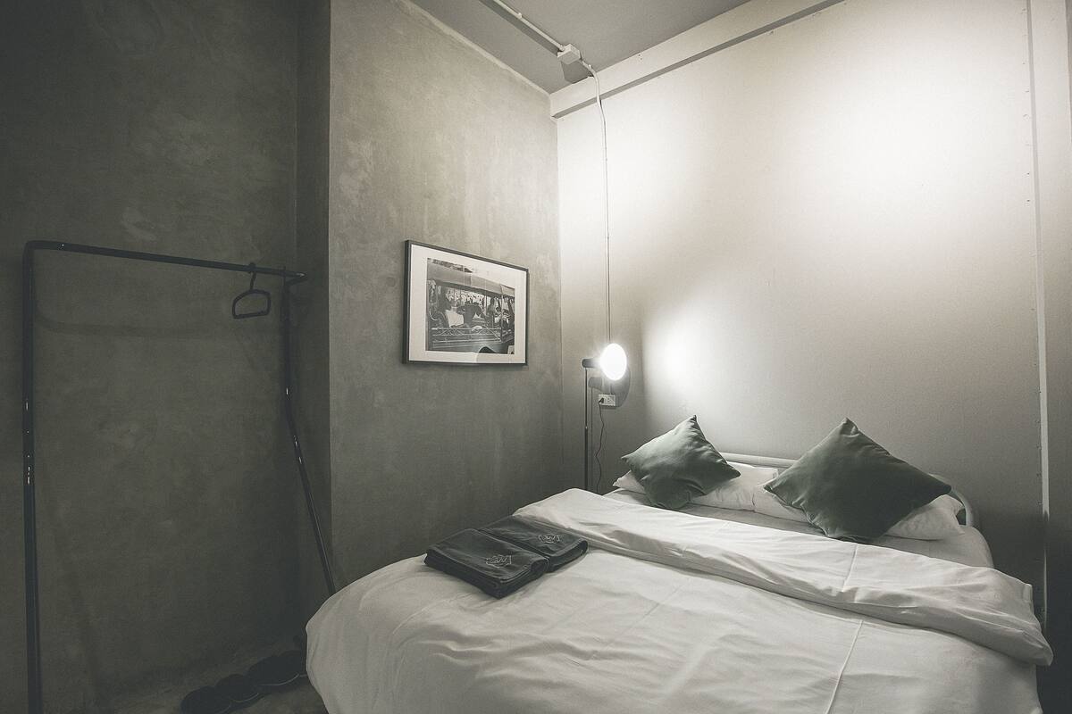 Private Double Room Shared Bathroom | Free WiFi, bed sheets