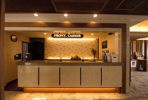 Reception - Inatori Toukai Hotel Yuen (Higashiizu)