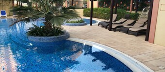 Parkside Suite Hotel Apartments