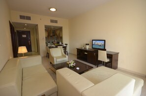 Apartment, 1 Bedroom | Living room | 32-inch LED TV with cable channels, TV - Parkside Suites (Dubai)