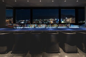 Bar (en la propiedad)