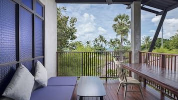 Deluxe Double Room with Sea View | NÀkymÀ rannalle/valtamerelle