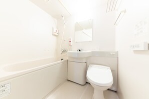 Duschwanne, Komfortbadewanne, kostenlose Toilettenartikel, Haartrockner