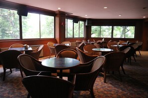 Bar (on property) - Garden Orchid Hotel (Zamboanga)