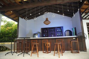 Poolside bar