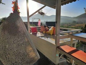 Pasang | Terrace/patio