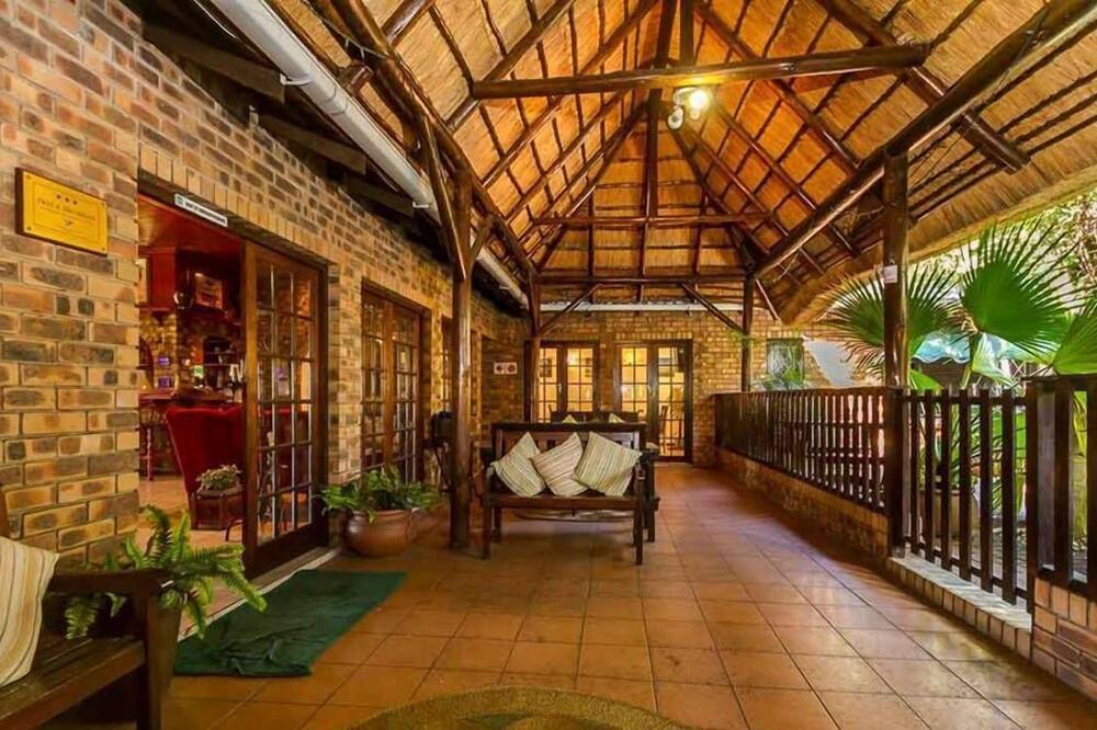 La Mer Lodge