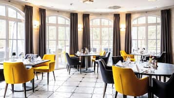 Frühstück, Mittagessen, Abendessen, mediterrane Küche