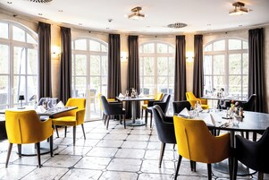 Frühstück, Mittagessen, Abendessen, mediterrane Küche 