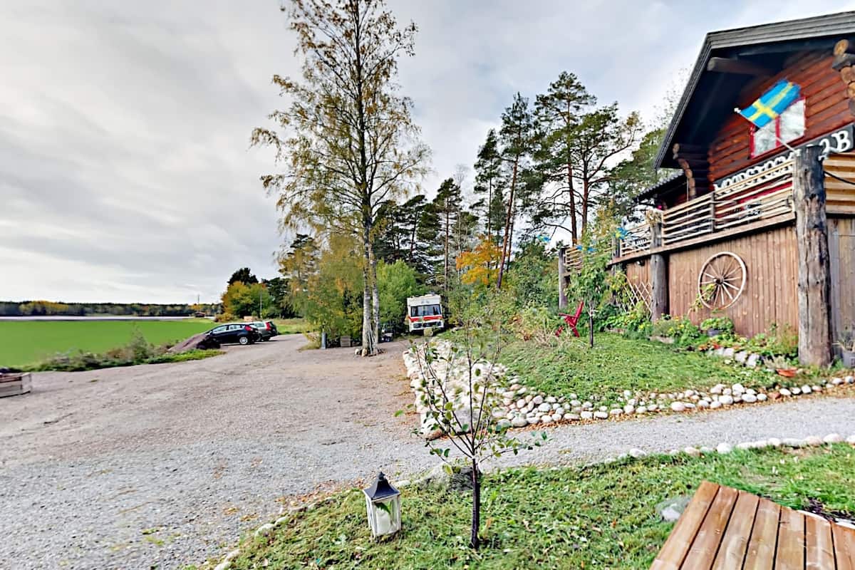 Utsikt mot trädgården