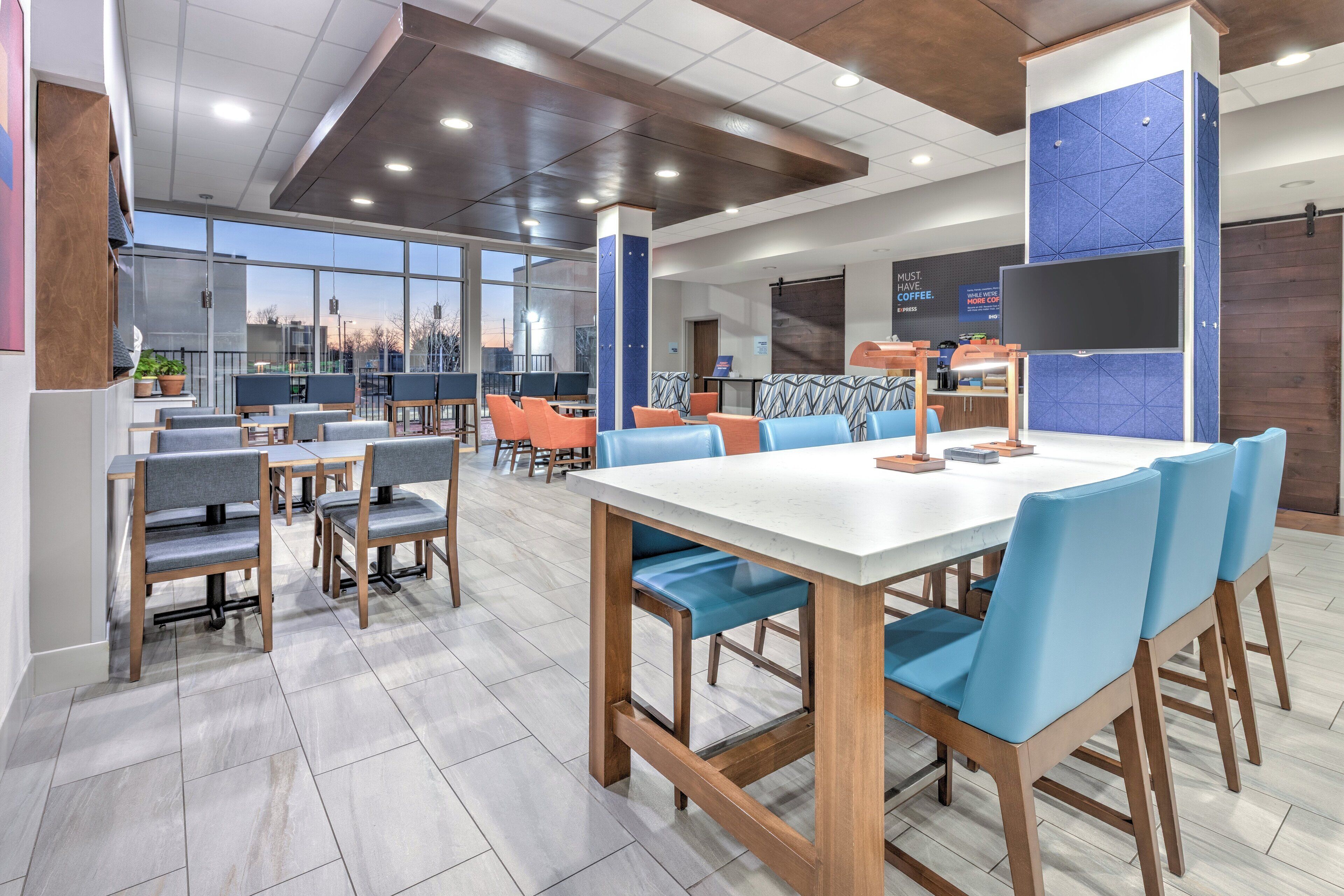 Ontbijtbuffet inbegrepen op werkdagen