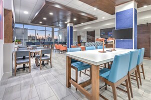 Desayuno buffet incluido los días de semana