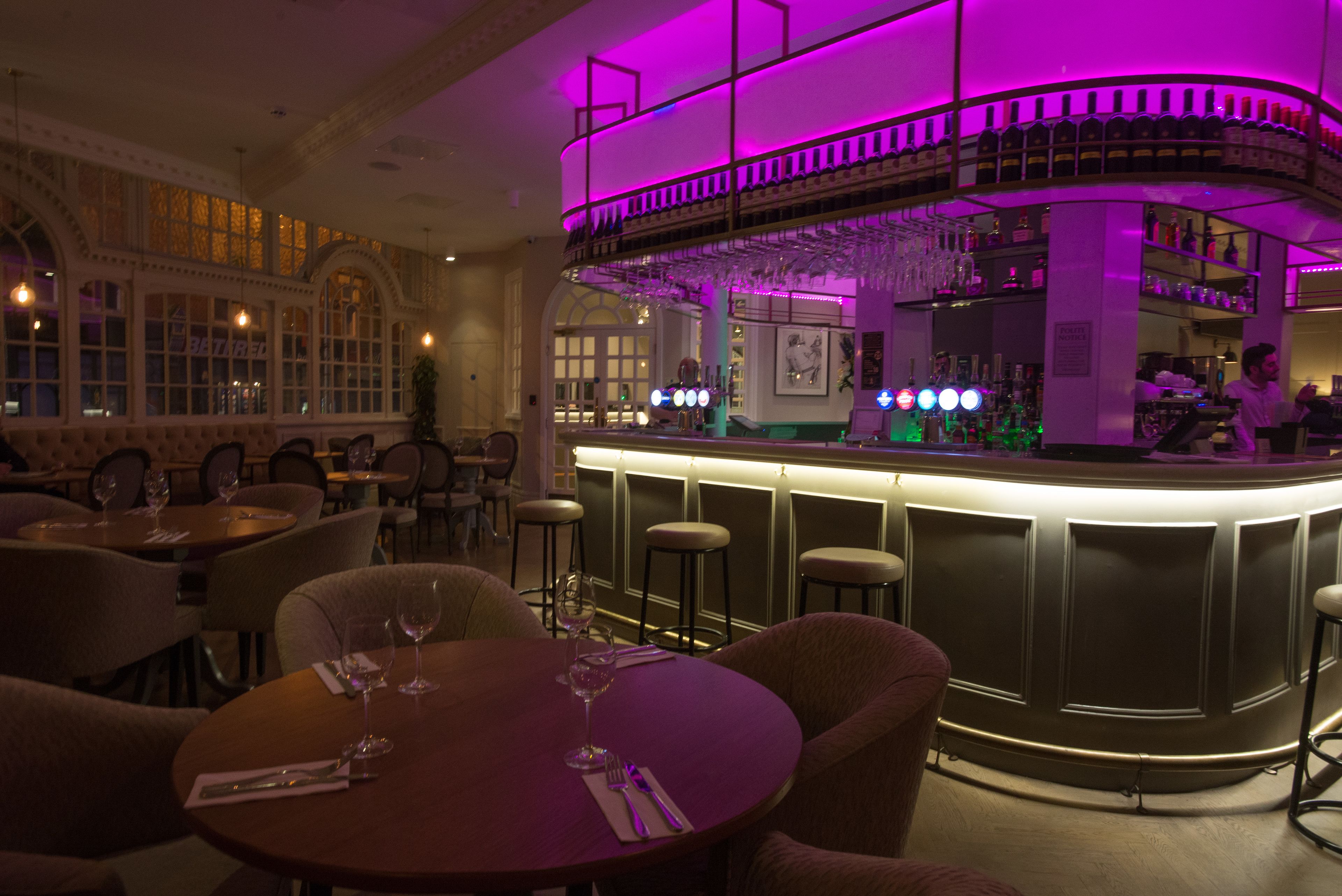 Photo - The Kings Head Hotel