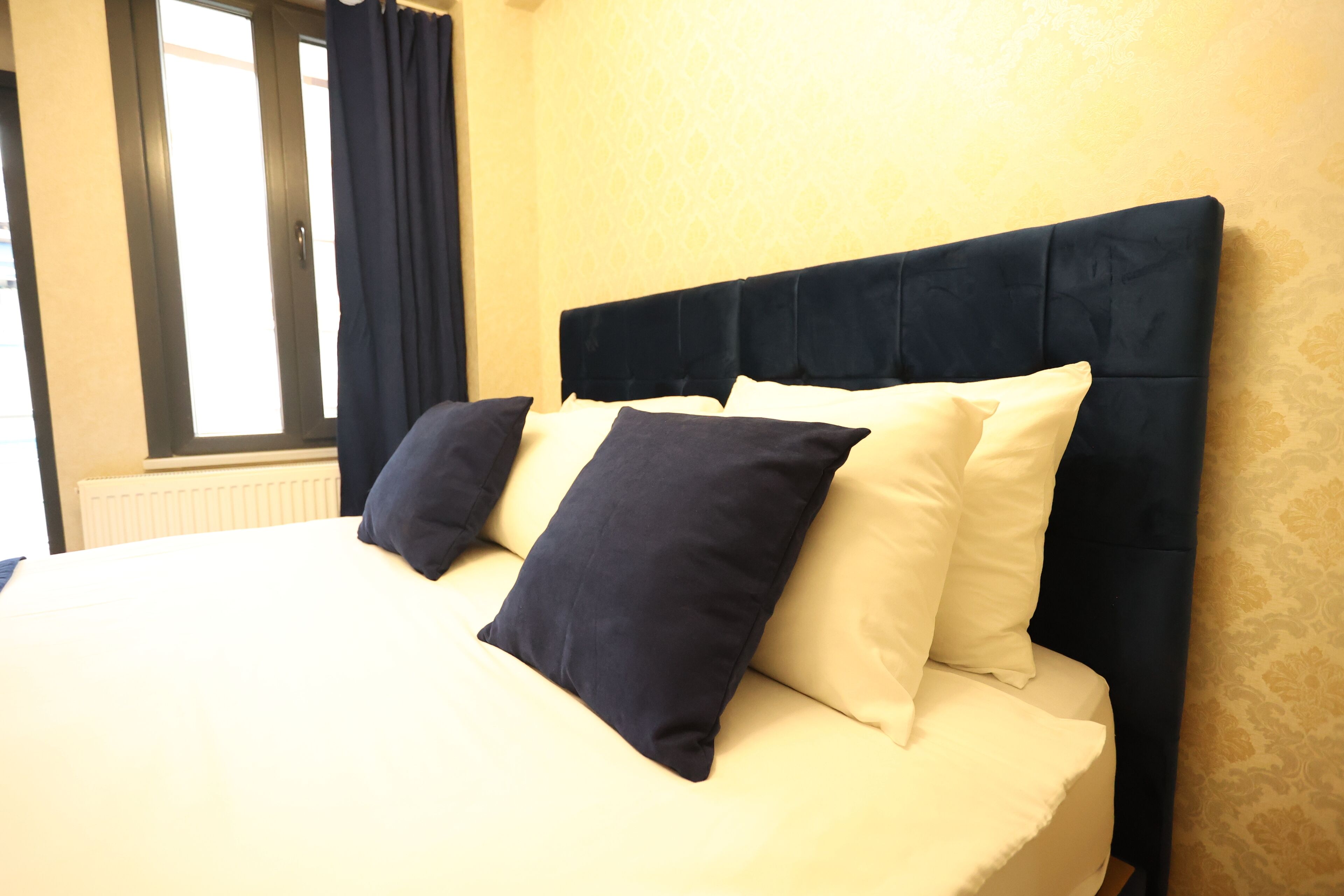 superior double or twin room, annex building | 1 bedroom, minibar, in-room safe, soundproofing