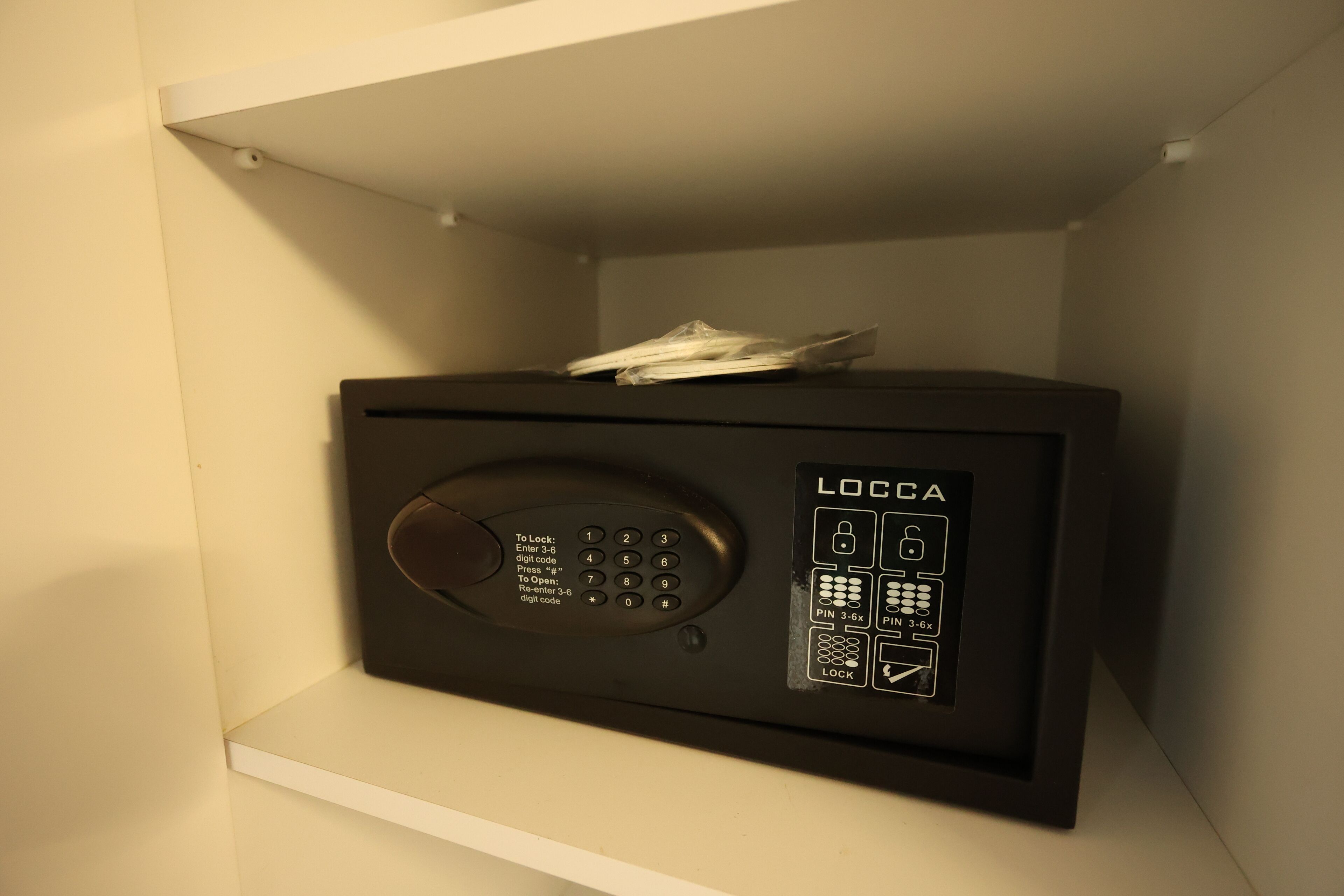 superior double or twin room, annex building | 1 bedroom, minibar, in-room safe, soundproofing