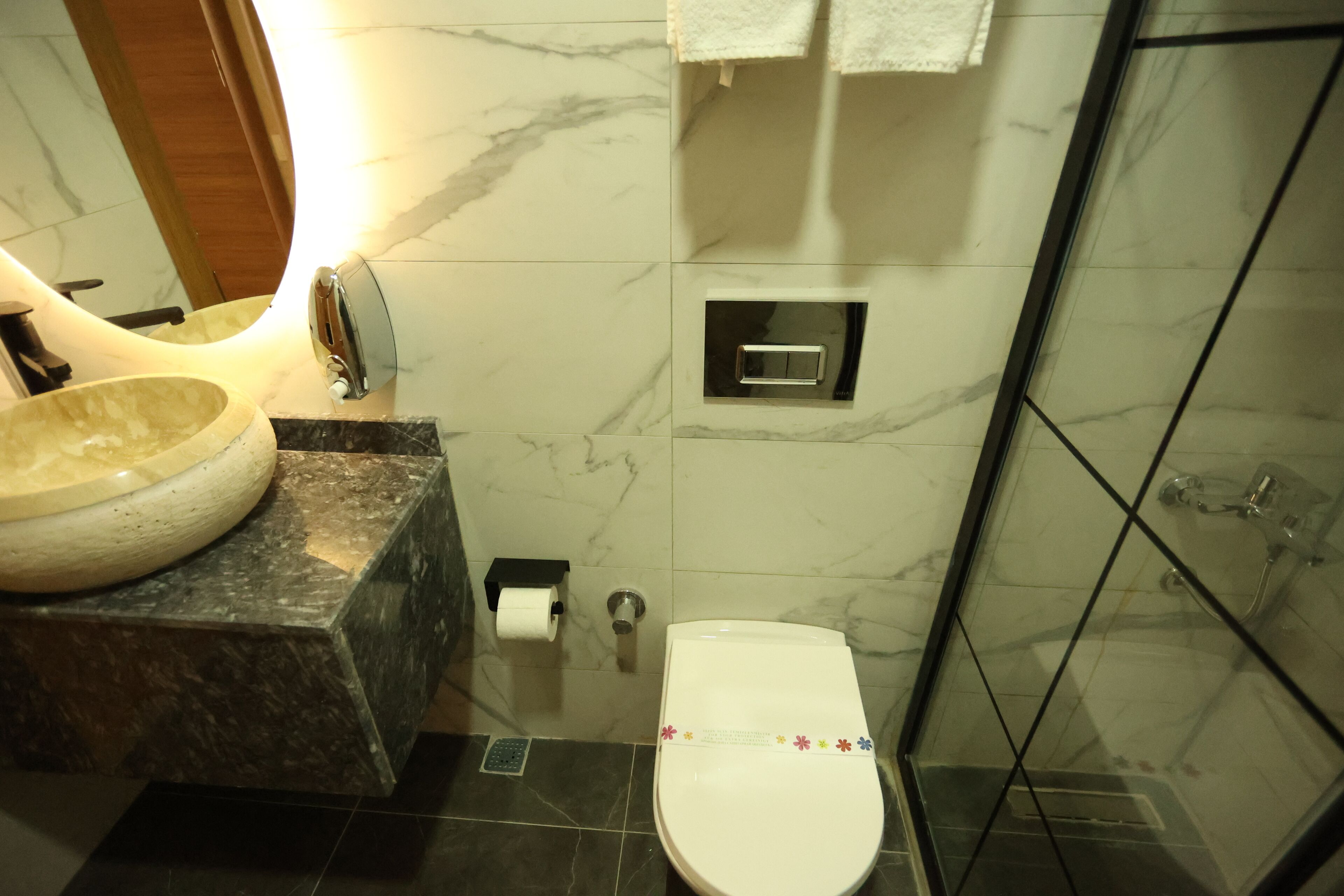 Photo - Asmali Hotel